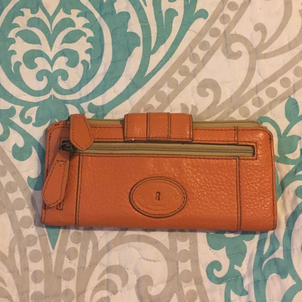 Burnt Orange Fossil Wallet